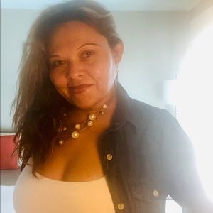 Meet your Posher, Bertha